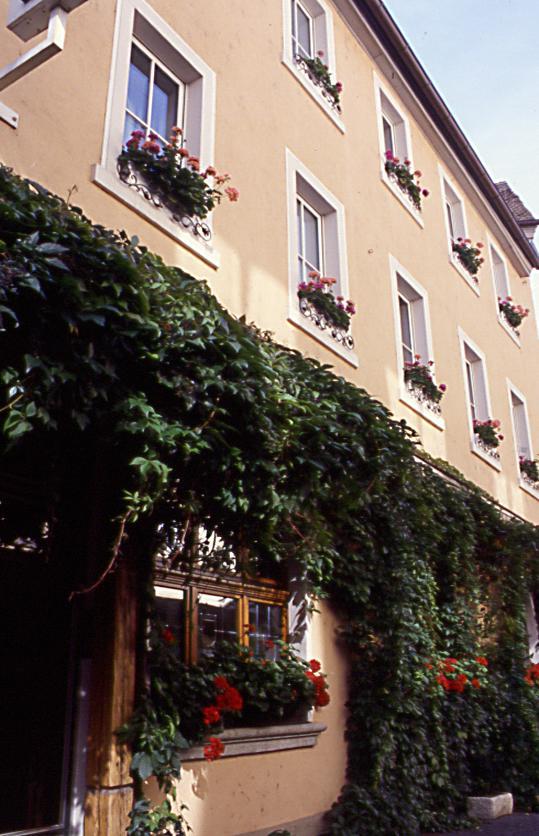 Bayerischer Hof Kitzingen Exterior photo